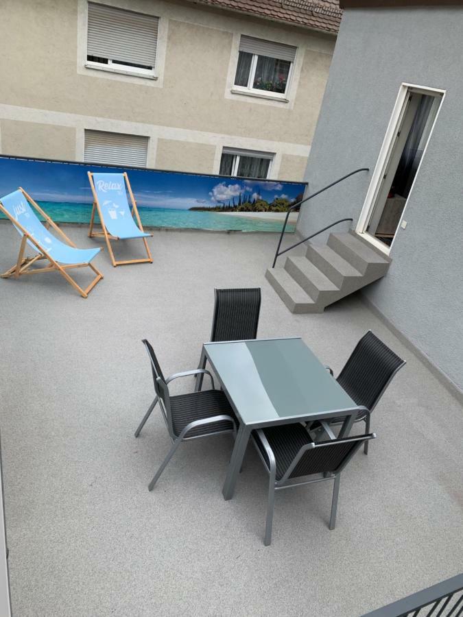 Schoenes Apartment Terrasse 2P. Stadtnah Wuerzburg Wlan 外观 照片