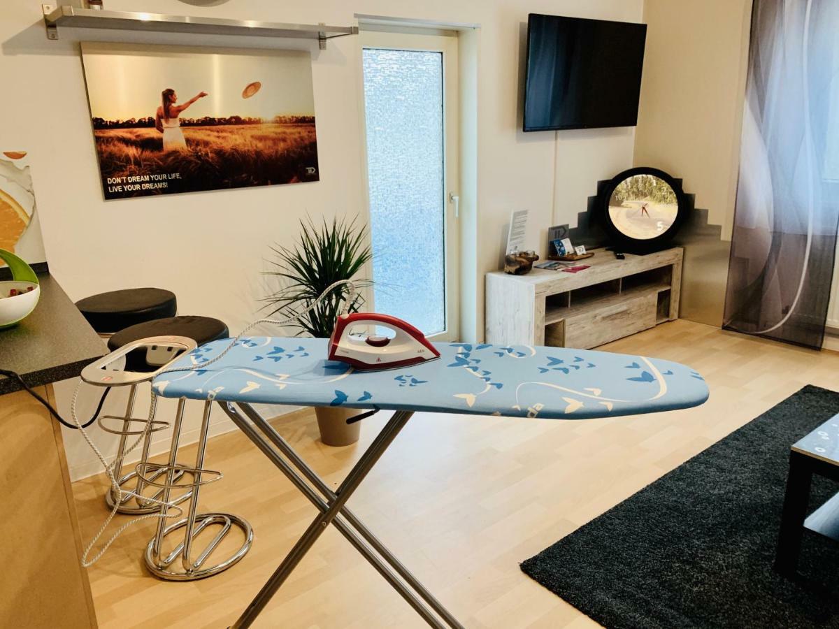 Schoenes Apartment Terrasse 2P. Stadtnah Wuerzburg Wlan 外观 照片